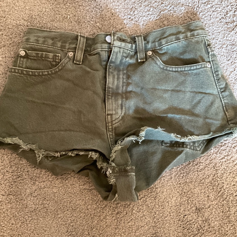 Women’s urban outfitters Green jean shorts